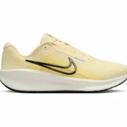 Nike Laufschuhe<· DOWNSHIFTER 13 alabaster-black-soft yellow-sail