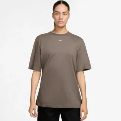 Nike Loungewear<· Essential mink brown