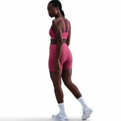 Nike Training|Training<· Indy sweet beet