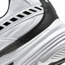 Nike Streetwear|Sneaker<· Initiator white-black