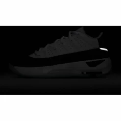 Nike Basketball|Basketball<· JORDAN MAX AURA 7 white-black-summit white