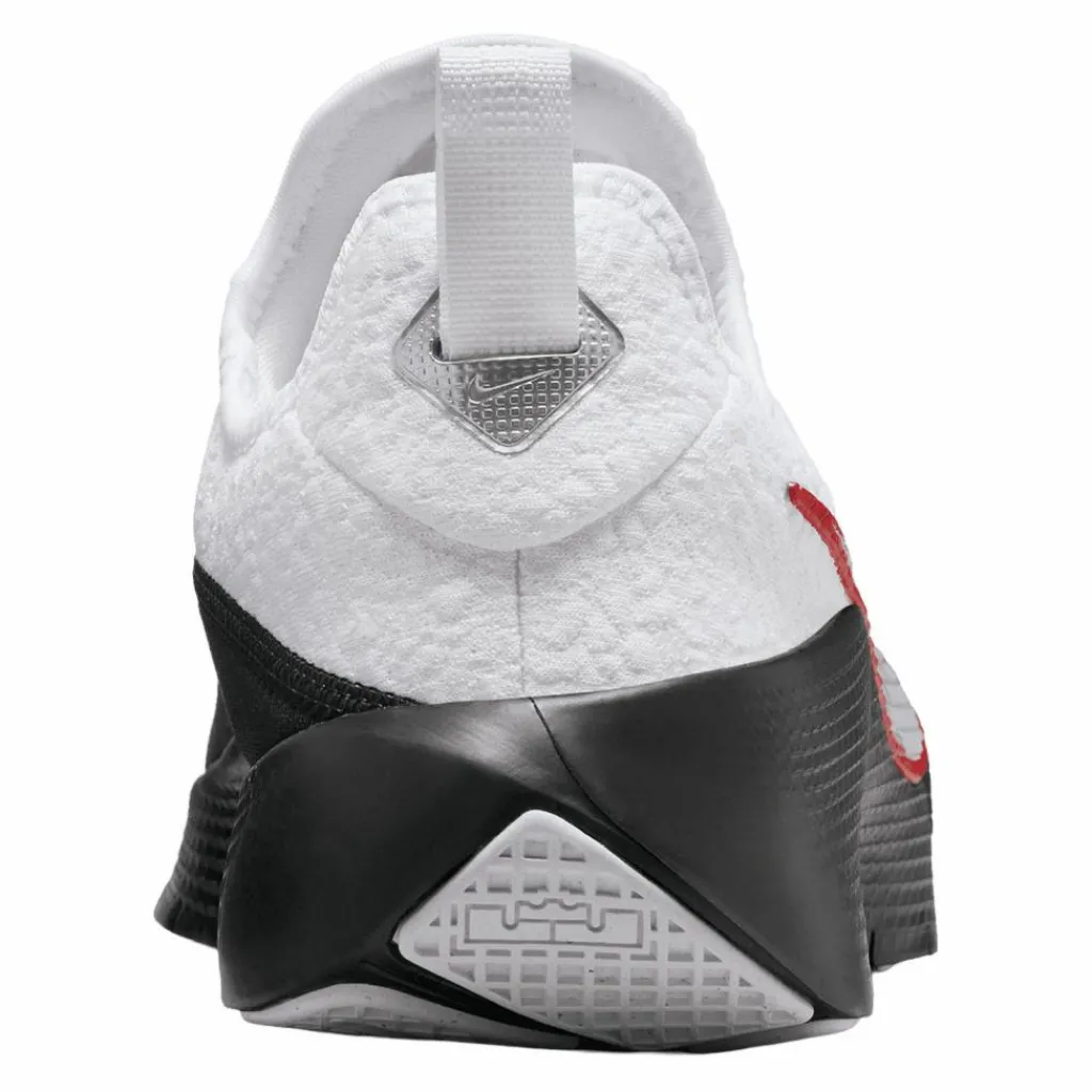Nike Hallenschuhe<· LeBron TR 1 Aluminum University weisssilberschwarz