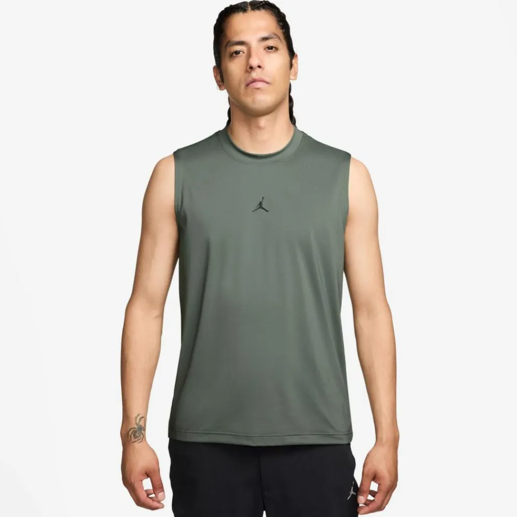Nike Basketball|Basketball<· M J DF SPT ESS SLVS TOP vintage lichen