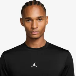 Nike Shirts|Basketball<· M J DF SPT ESS LS TOP black