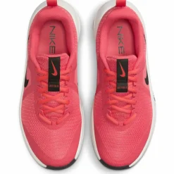 Nike Training|Training<· MC Trainer 3 magic ember-black-sail-black