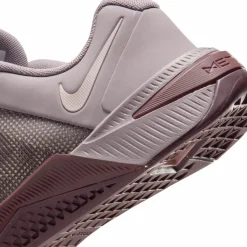 Nike Training|Training<· METCON 10 lt violet ore-silt red-tattoo