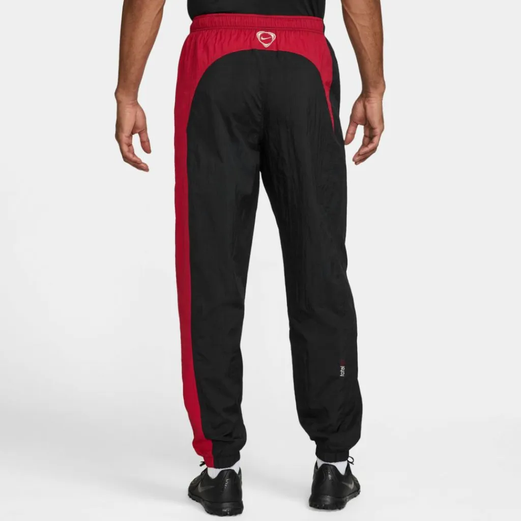 Nike Fußball|Fußball<· Total90 black-gym red-sail