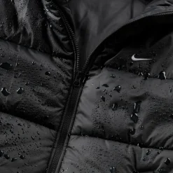 Nike Mäntel|Winterjacken<· NSW Classic Therma Fit black-white