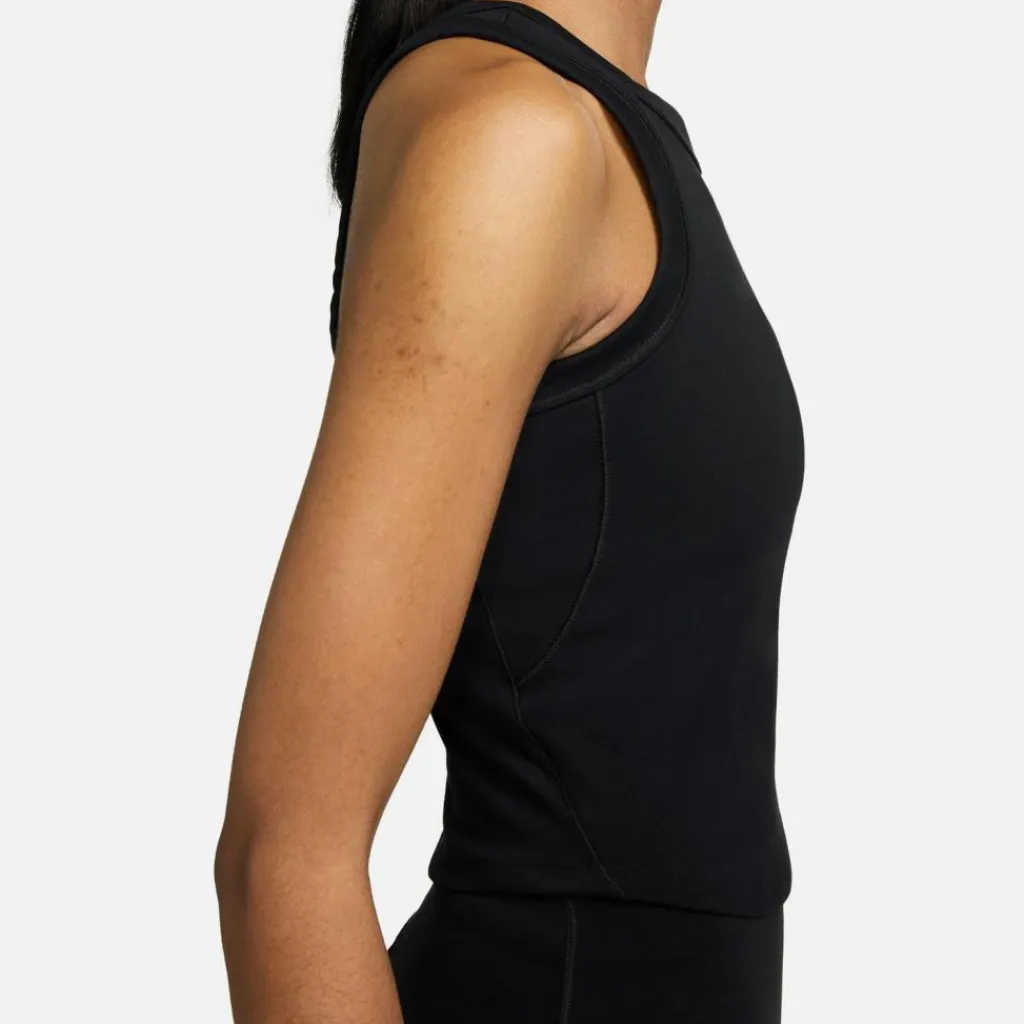 · One Damen Tops & Tanks