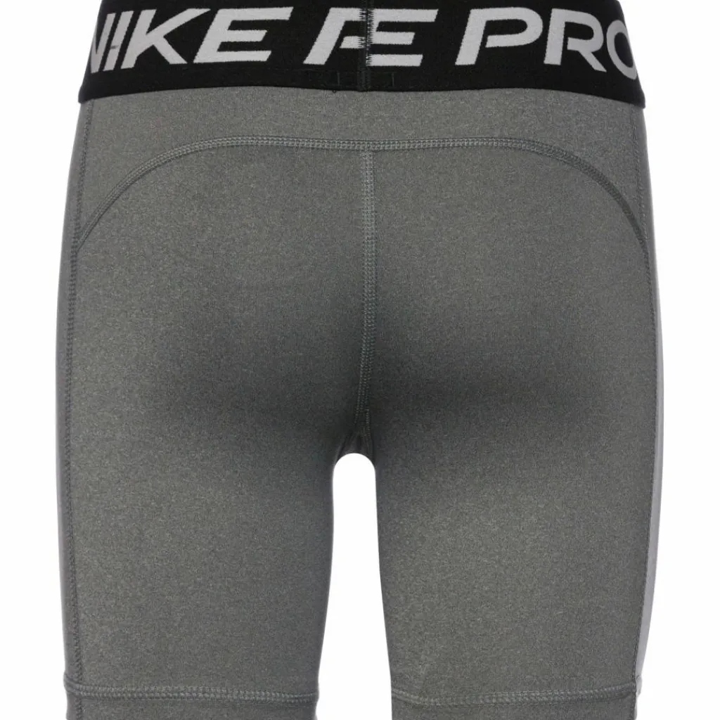 Nike Shorts<· Pro carbon heather-white
