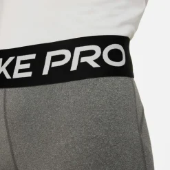 Nike Shorts<· Pro carbon heather-white