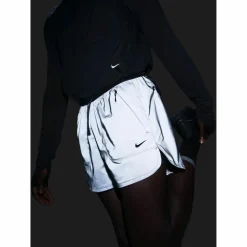 Nike Hosen<· REFLECT black-reflective silv