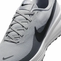 Sale · REVOLUTION 8 Herren Laufschuhe
