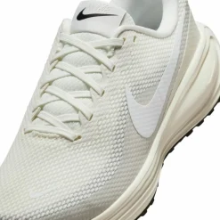 Outlet · REVOLUTION 8 Damen Laufschuhe