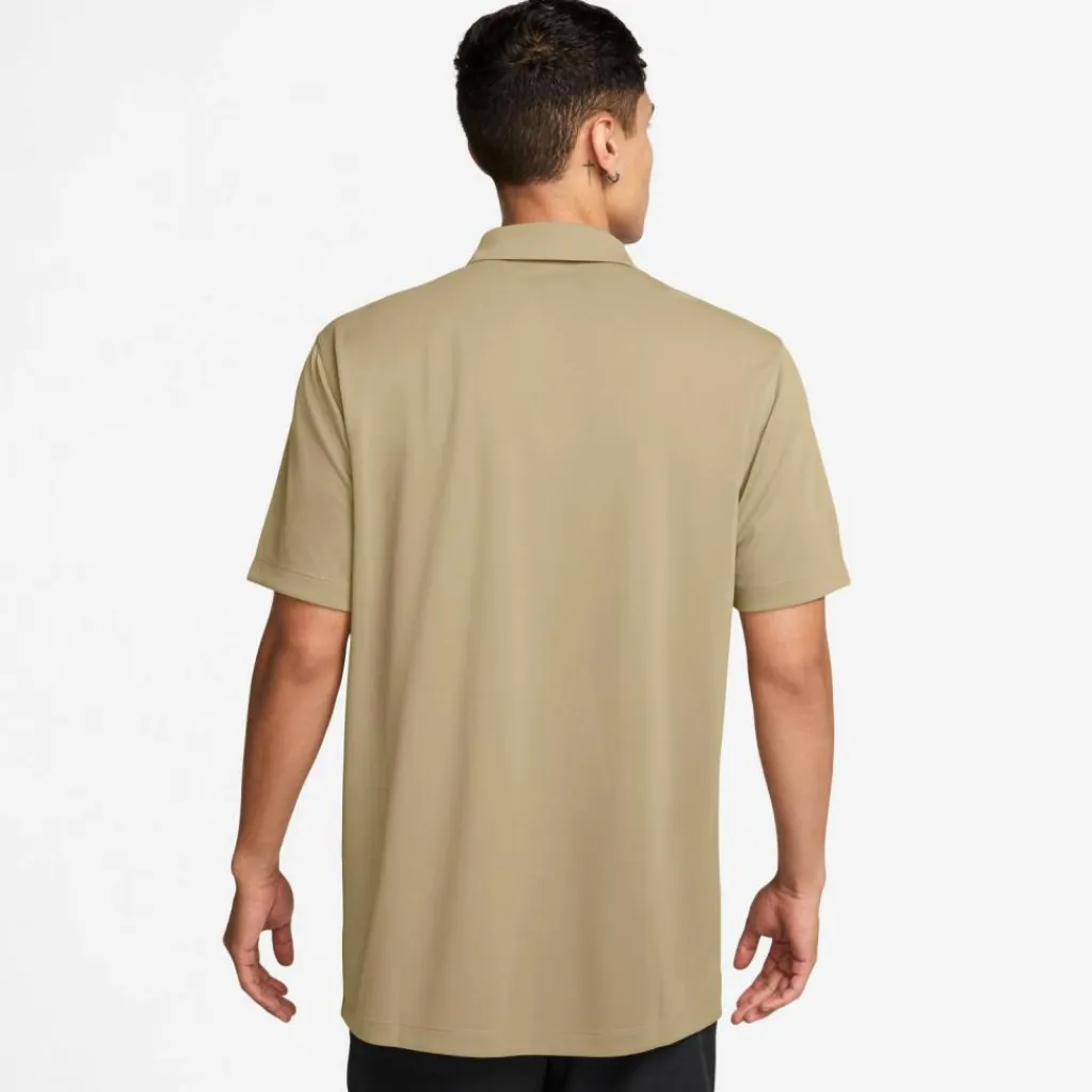 Nike Tennis<· Solid parachute beige-white