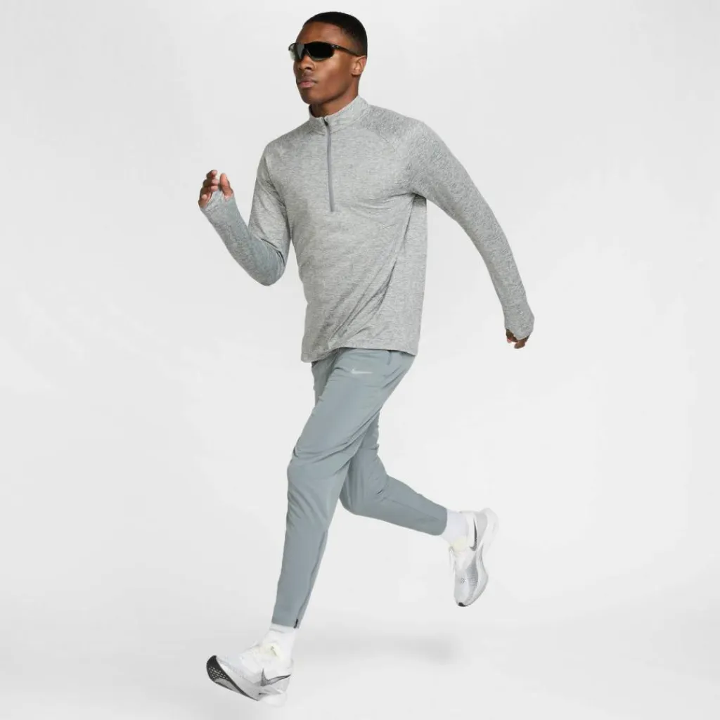 Nike Training|Laufen<· STRIDE smoke grey-htr-reflective silv