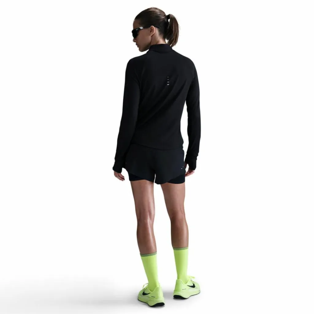 Nike Training|Shirts<· SWIFT black-reflective silv