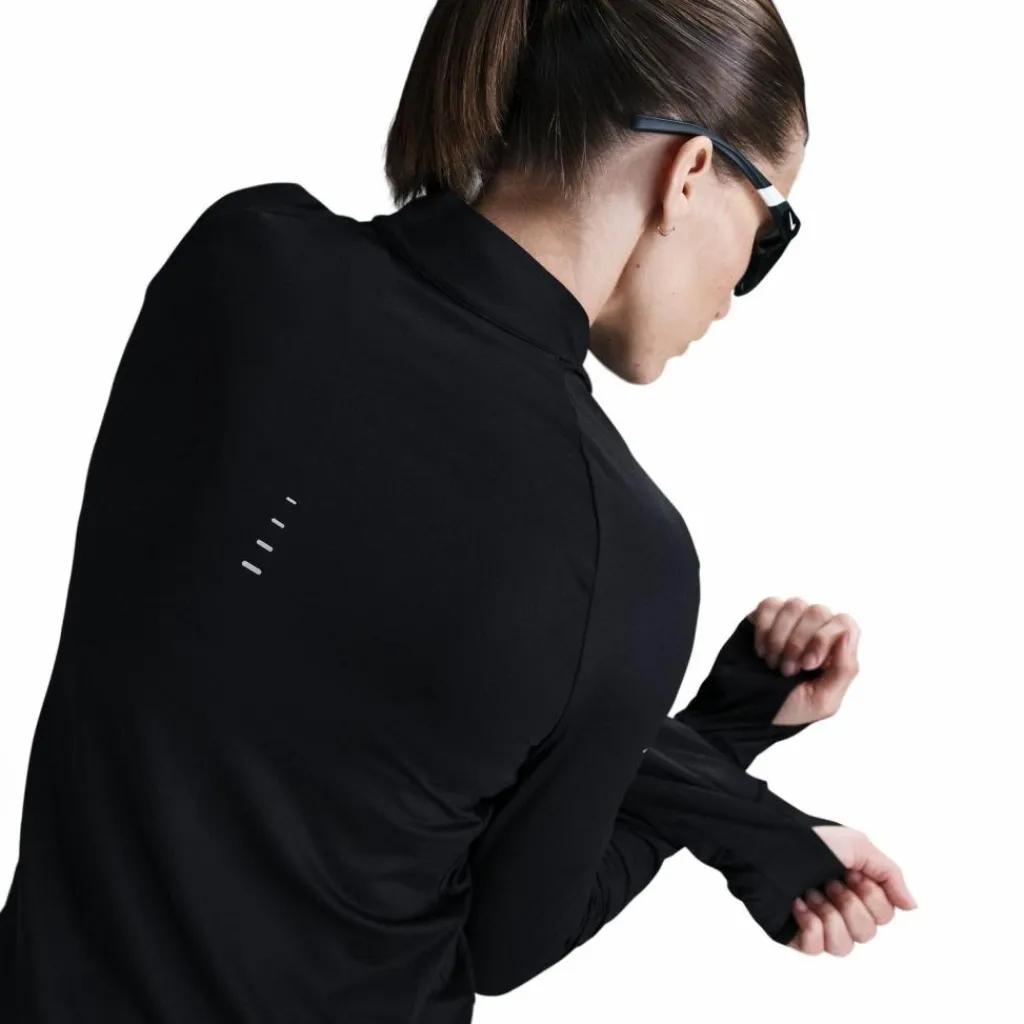 Nike Training|Shirts<· SWIFT black-reflective silv