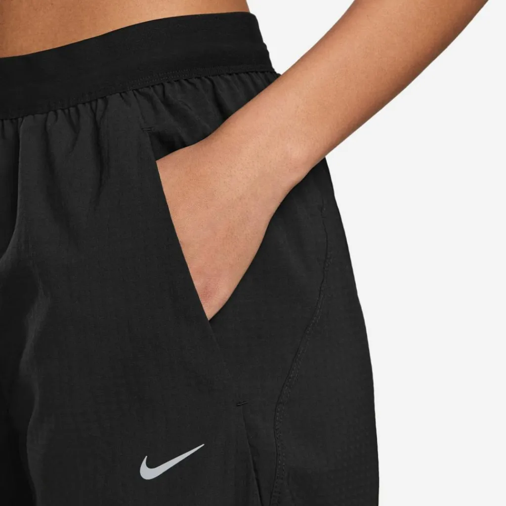 Nike Hosen<· TEMPO DF WARM black-reflective silv