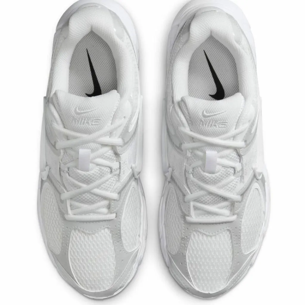 Nike Streetwear|Sneaker<· V5 RNR white-white-black-metallic silver