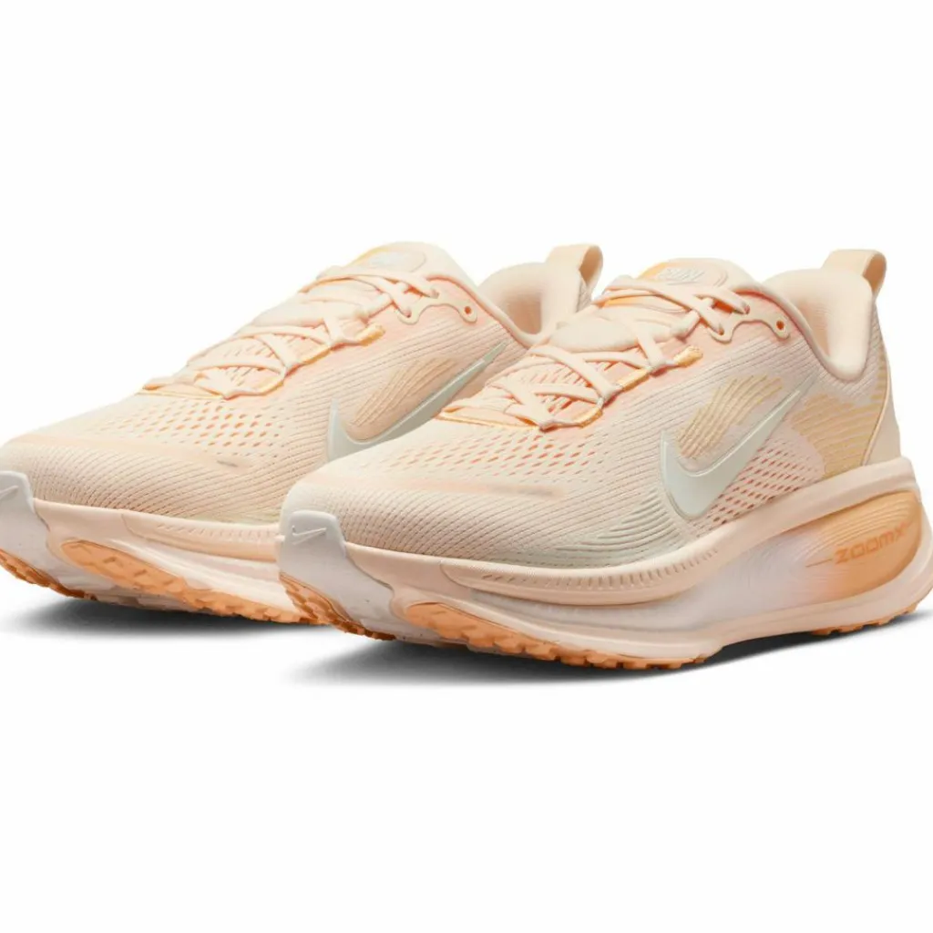 Nike Laufen|Laufschuhe<· VOMERO 18 guava ice-sail-orange chalk