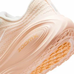 Hot · VOMERO PLUS Damen Laufen|Laufschuhe
