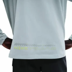 Nike Laufen|Jacken<· WNTRZD MILER pure platinum-reflective silv
