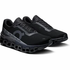 On Laufen<· Cloudmster 2 black-black