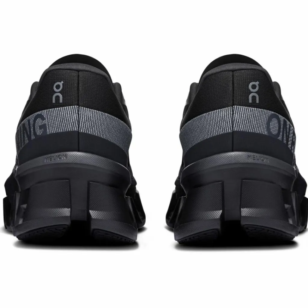 On Laufen<· Cloudmster 2 black-black