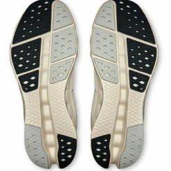 On Laufen|Laufschuhe<· Cloudsurfer 2 ivory-ivory