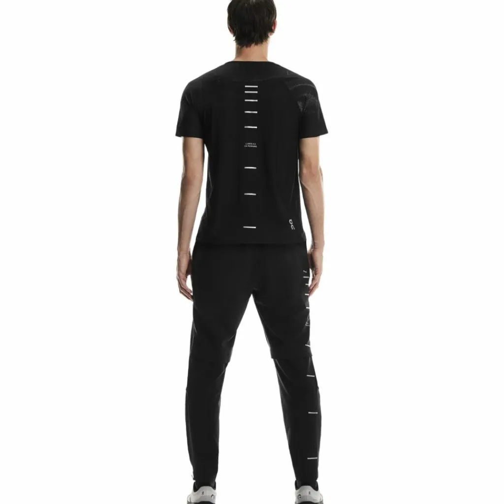 Hot · Performance-T Herren Shirts