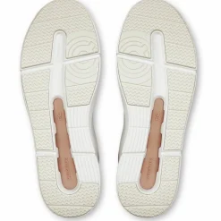 On Streetwear|Sneaker<· THE ROGER Advantage white-rosehip