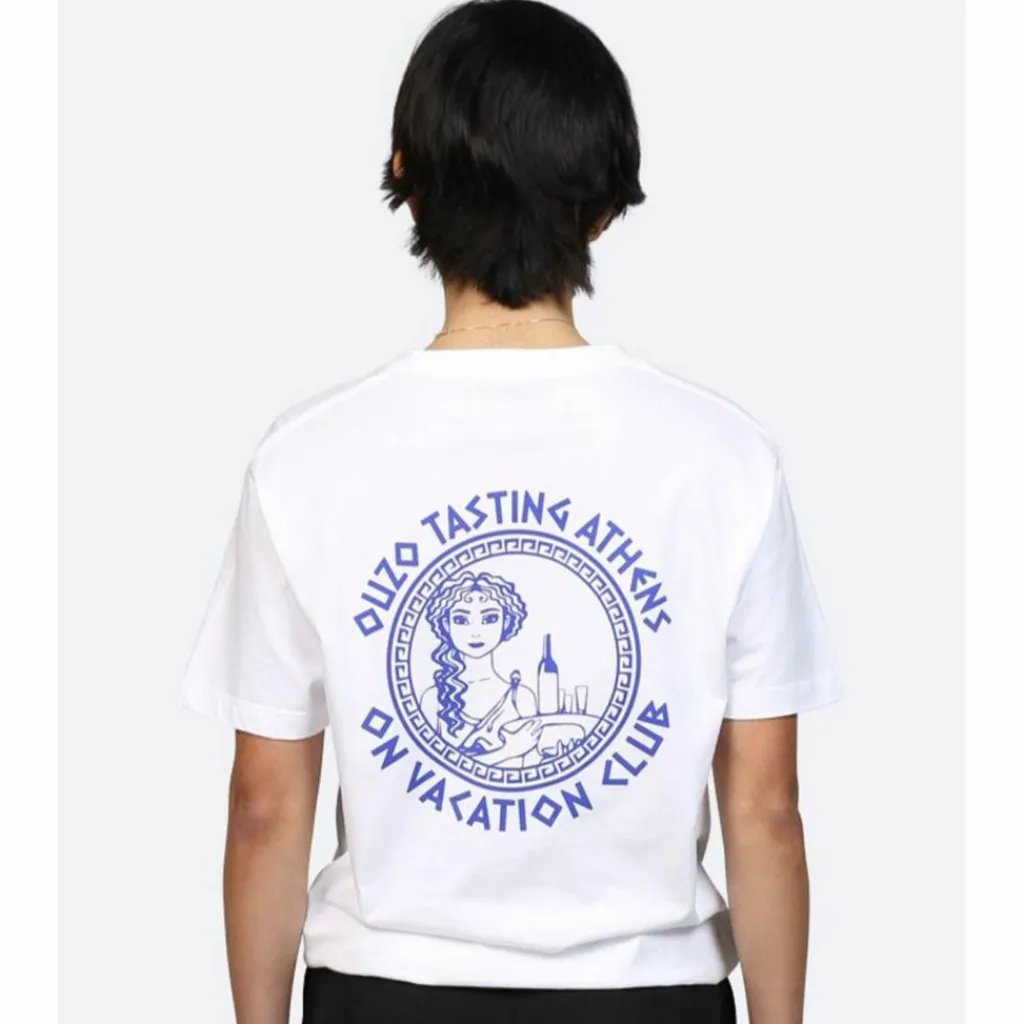 ON VACATION Loungewear|Loungewear<· Ouzo Tasting white