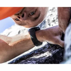 Polar Uhren & Tracker|Uhren & Tracker<· GRIT X PRO schwarz