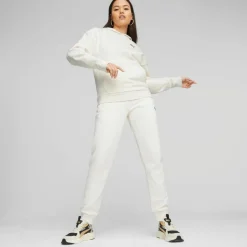 Online · Better Essentials Damen Loungewear