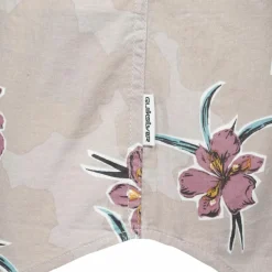 Quiksilver Beachwear<· APERO CLASSIC wind chime backyards