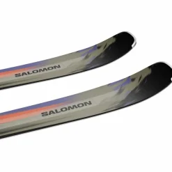 Salomon Skier<· 80 and M10 kelp