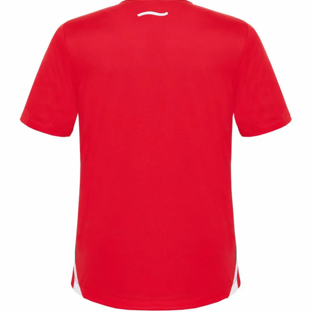 TAO Trailrunning<· CLEO sporting red
