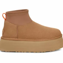 Ugg Winterschuhe|Boots & Stiefel<· Classic Mini Dipper chestnut
