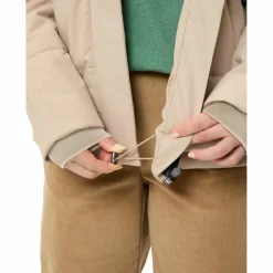 Best · Coreway Damen Jacken