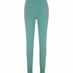 VENICE BEACH Loungewear<· Uma eukalyptus