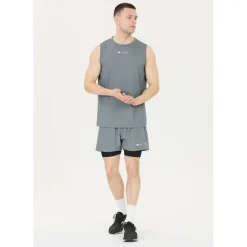 Virtus Tops & Tanks<· Roger V2 2050 Stormy Weather