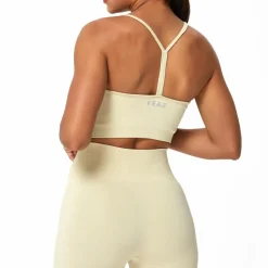 Online · CHARM Damen Yoga|Yoga
