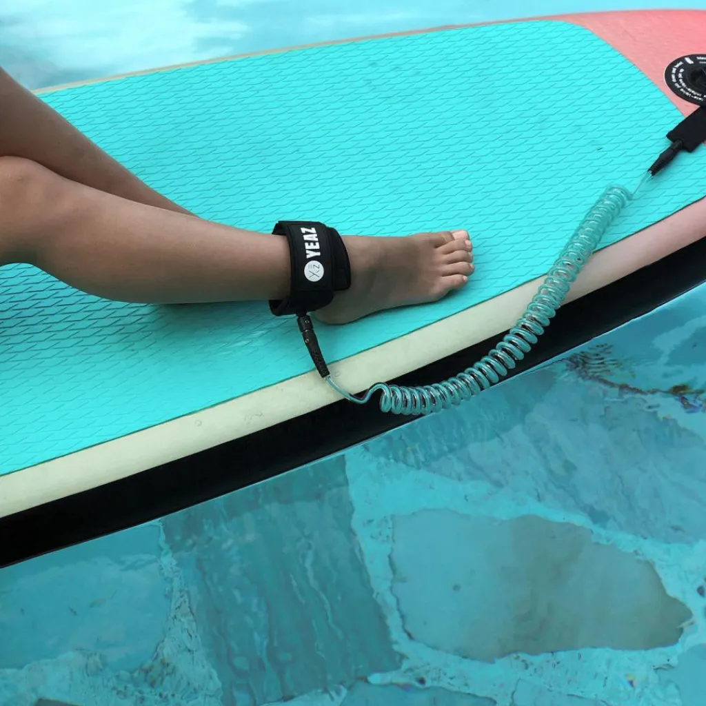 YEAZ Stand Up Paddling<· NUI Turquoise Ocean